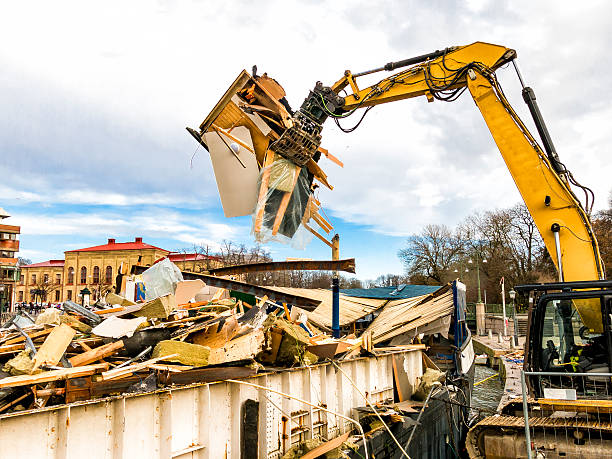 Best Commercial Cleanout Services  in Colonial Heights, TN